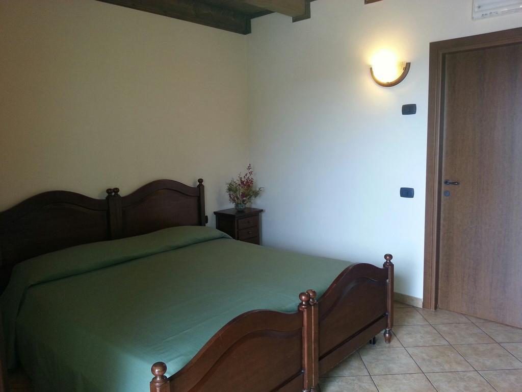 Agriturismo Cascina Del Peso Leinì الغرفة الصورة